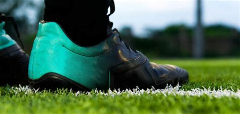 nike wuth fake grass on top|A Footwear Guide For Astroturf Users .